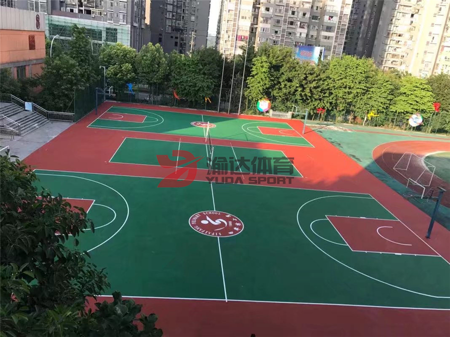 江津四牌坊小学篮球场改造.jpg